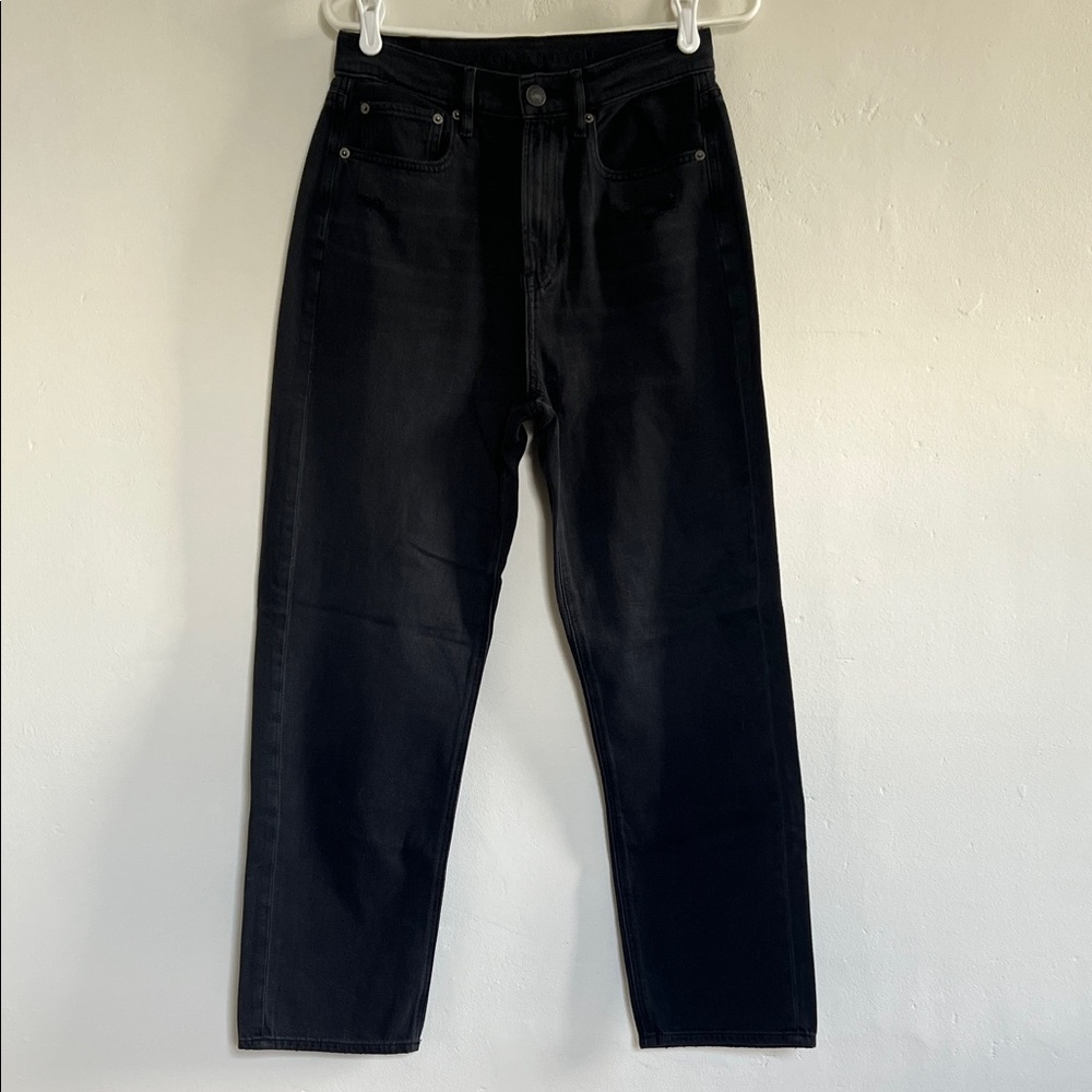 American Eagle Outfitters Highest Rise 90s Boyfriend
